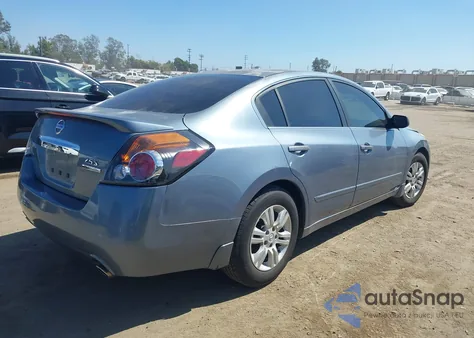 2012 Nissan Altima 2.5 S z USA, uszkodzony, nr VIN 1N4AL2AP4CN421462